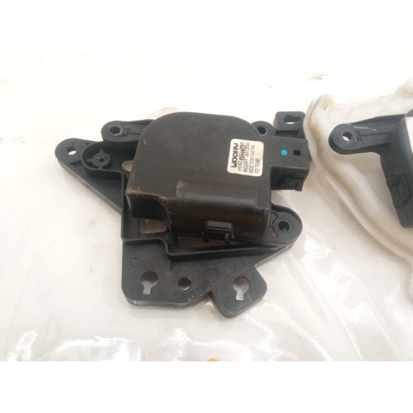 Motor Atuador Do Ar Condicionado Hyundai I30 2012