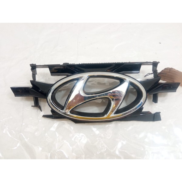 Grade Frontal Hyundai Hb20 2022 (detalhe)