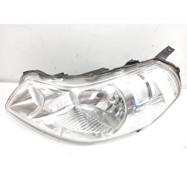 Farol Esquerdo Suzuki Sx4 2010