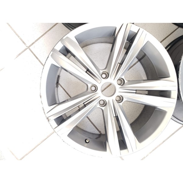 Roda Liga Aro 18 Audi Q3 2013 2014 2015 2016 2017 5x112